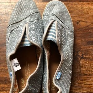 Toms Blue & White Canvas Slip On Shoes
